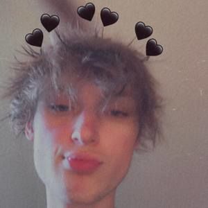 Meet your Posher, Zach